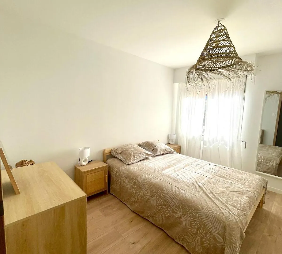 Apartment De La Pinede A La Plage Vue Mer Saint-Mandrier-sur-Mer France